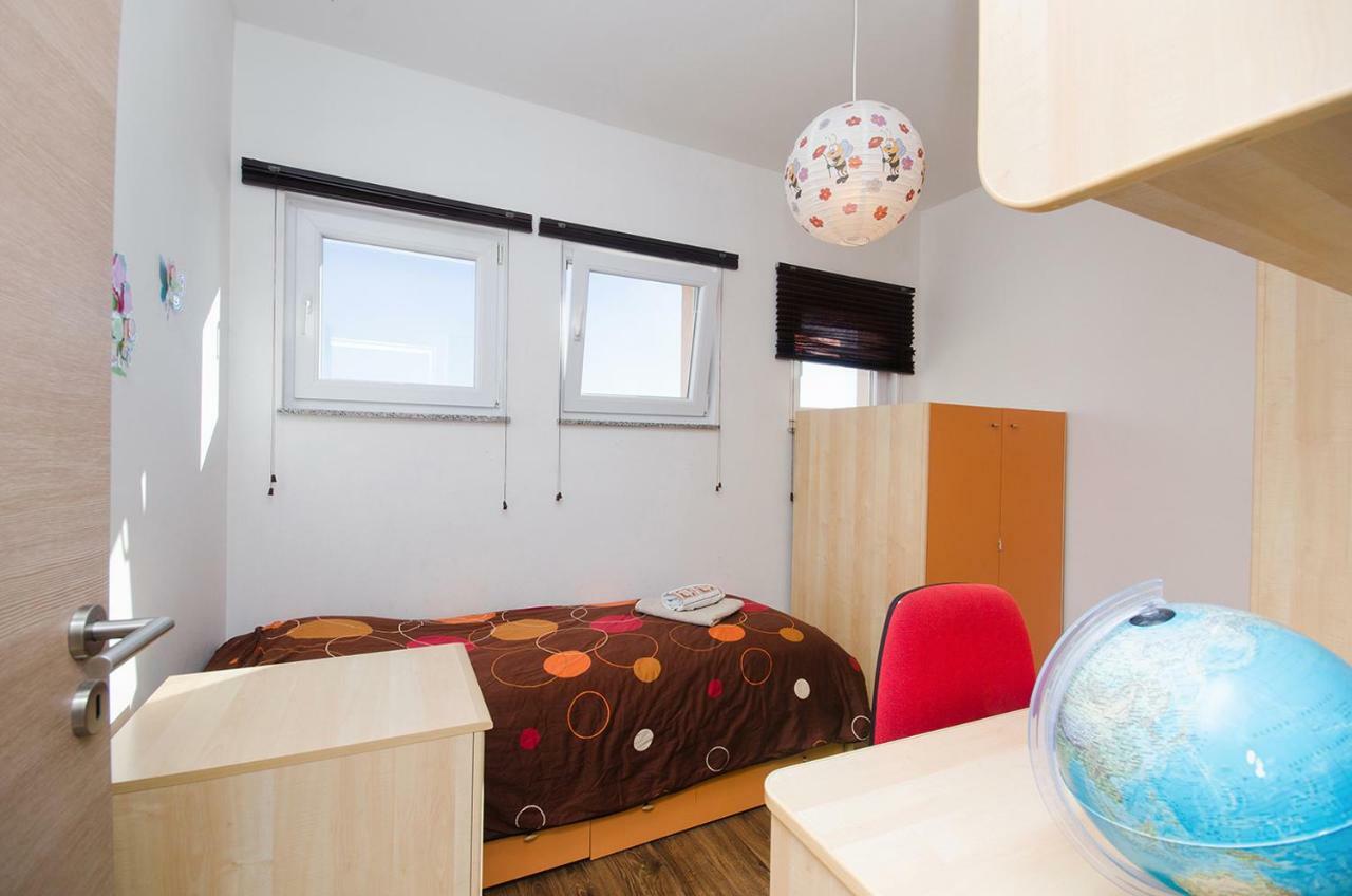 Apartman Korina Sukosan Luaran gambar